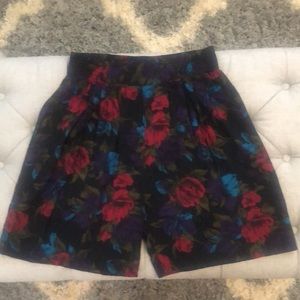 Vintage high waisted shorts.